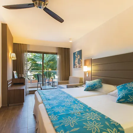 Riu Bravo 4* 플라야 데 팔마